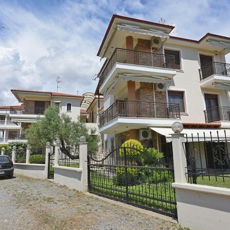 Fibes Luxury Living By Rentalspro Services - Mouries Halkidiki Паралия Дионисиу Екстериор снимка